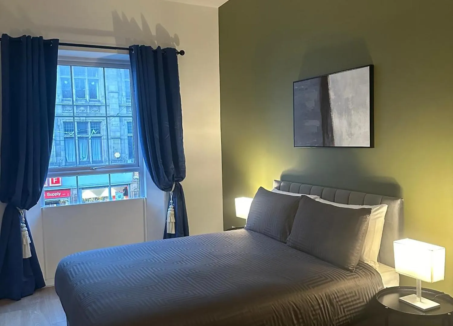 Dublin City Centre Apartment 0*,  Ireland